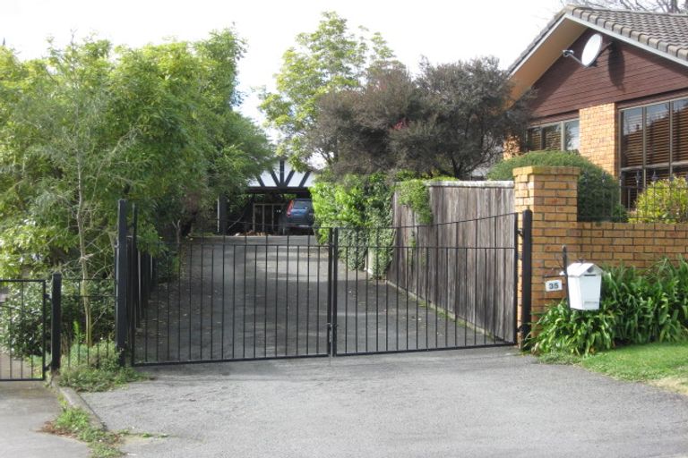 Photo of property in 35a Chambers Street, Havelock North, 4130