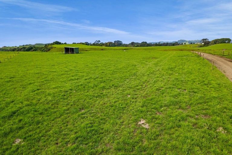 Photo of property in 78 Waitoetoe Road, Mimi, Urenui, 4377