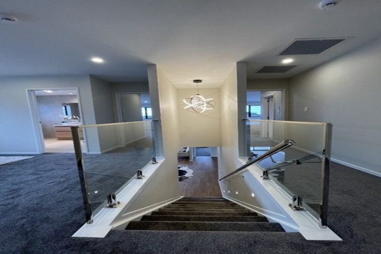 Photo of property in 34 Grand Ridge Avenue, Flat Bush, Auckland, 2019