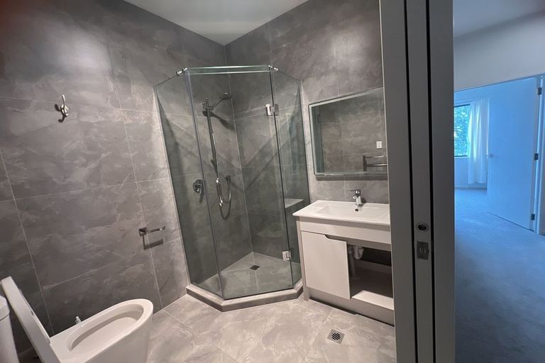 Photo of property in 5/1 Kaponga Crescent, New Lynn, Auckland, 0600