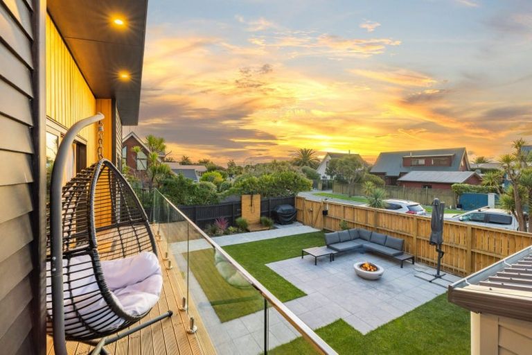 Photo of property in 2/2 Mermaid Place, Southshore, Christchurch, 8062