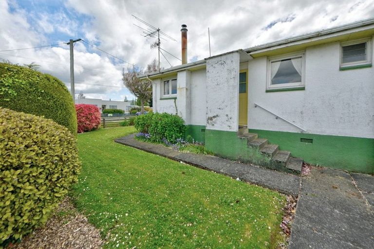 Photo of property in 73 Hamilton Street, East Gore, Gore, 9710