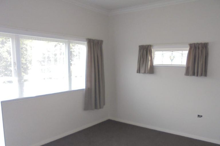 Photo of property in 7 Hogan Street, Pukekohe, 2120