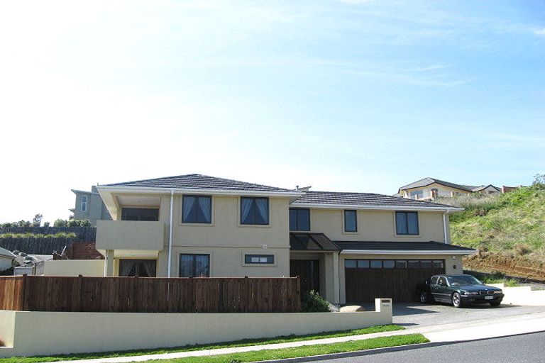 Photo of property in 204 Heta Road, Merrilands, New Plymouth, 4312