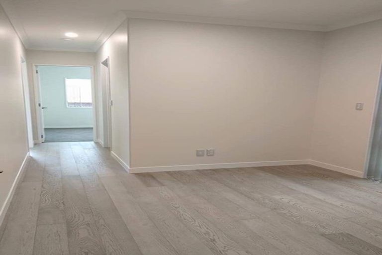 Photo of property in 30 Lisnoble Road, Flat Bush, Auckland, 2019