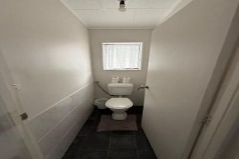 Photo of property in 6 Forglen Place, Tawa, Wellington, 5028