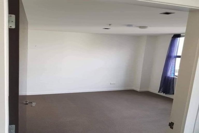 Photo of property in 2a/1 Hanson Street, Mount Cook, Wellington, 6021