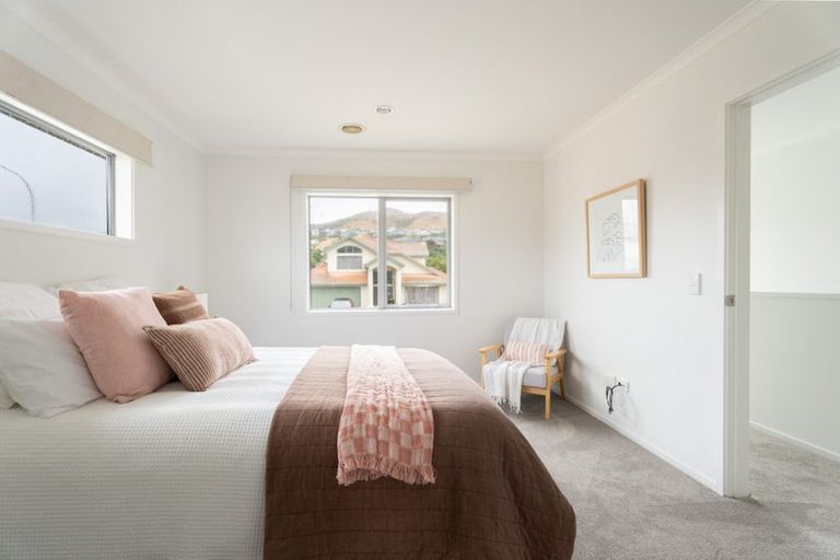 Photo of property in 4 Melksham Drive, Churton Park, Wellington, 6037