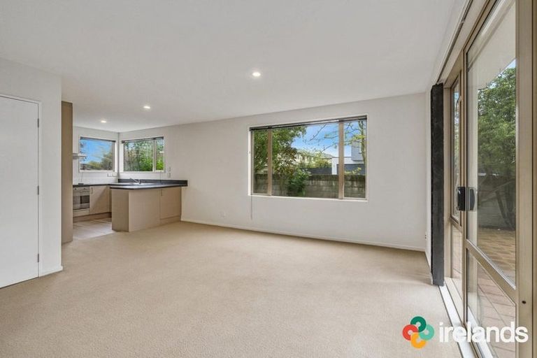 Photo of property in 1/538 Barbadoes Street, Edgeware, Christchurch, 8013