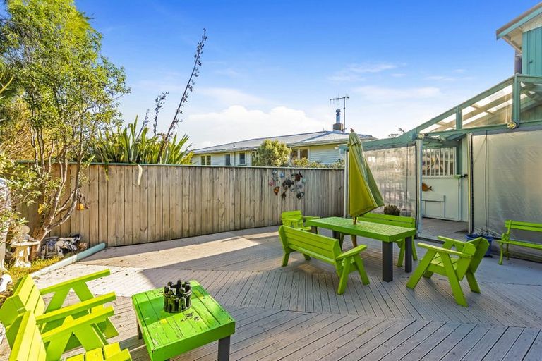 Photo of property in 110 Arawhata Road, Paraparaumu, 5032