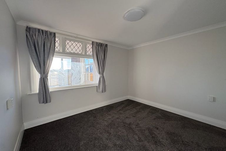 Photo of property in 36-38 Weraroa Road, Levin, 5510