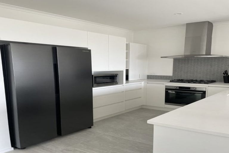 Photo of property in 31/1 Scott Road, Hobsonville, Auckland, 0616