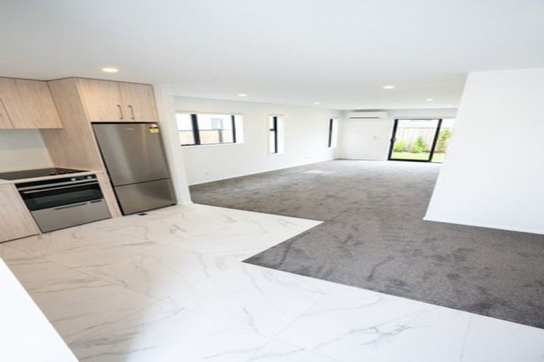 Photo of property in 10 Oliver Place, Trentham, Upper Hutt, 5018