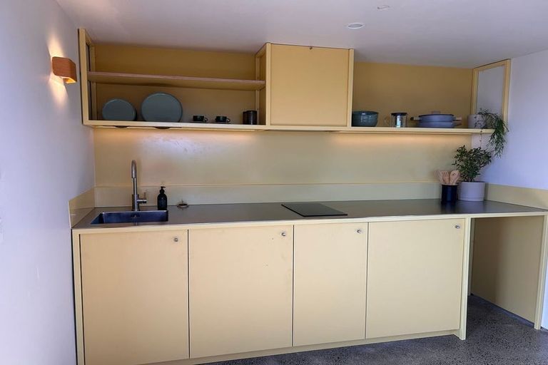 Photo of property in 1 Karepa Street, Brooklyn, Wellington, 6021
