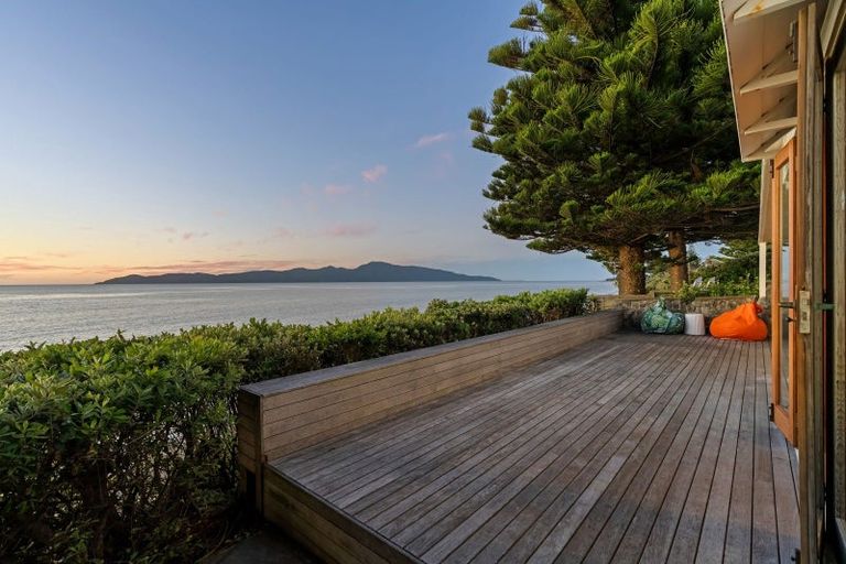 Photo of property in 245 Rosetta Road, Raumati Beach, Paraparaumu, 5032