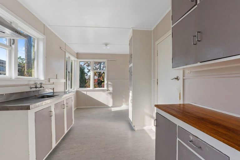 Photo of property in 37 Gregan Crescent, Burnside, Christchurch, 8053