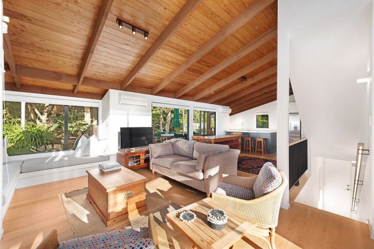 Photo of property in 14 Saint Anne Road, Waipu, 0582