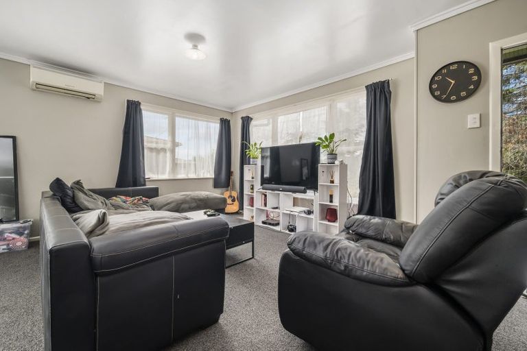 Photo of property in 13 Garrick Place, Pukehangi, Rotorua, 3015
