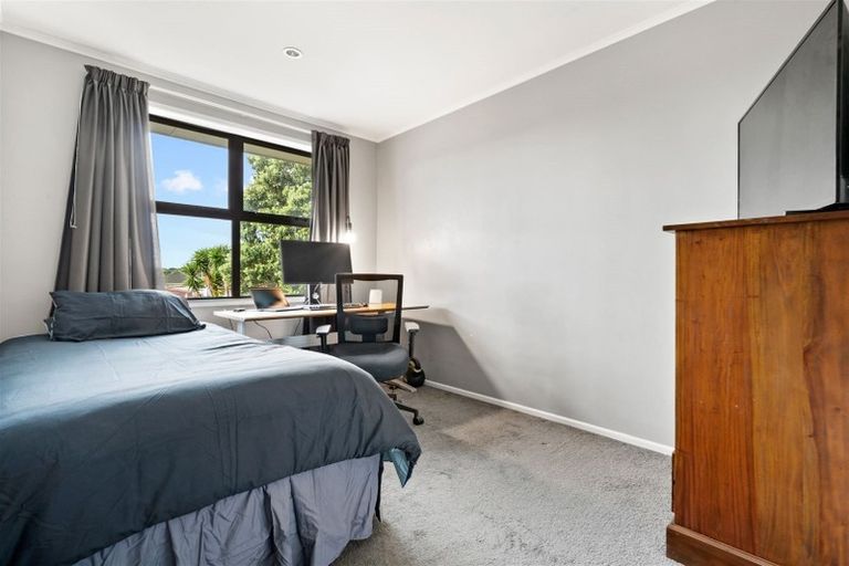 Photo of property in 3 Leeson Place, Mangere, Auckland, 2022