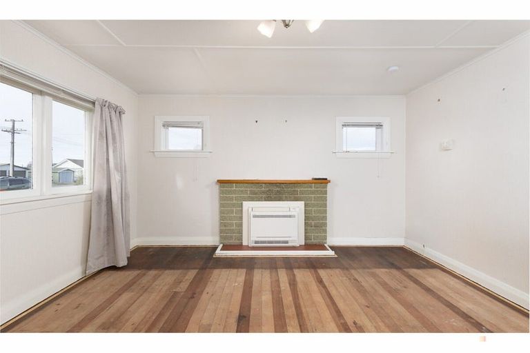 Photo of property in 39 Wilkin Street, Waimate, 7924