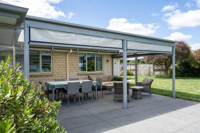 Photo of property in 8 Madison Street, Cambridge, 3434