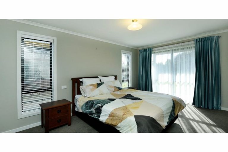 Photo of property in 31 Kendall View, Stoke, Nelson, 7011