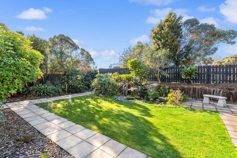 Photo of property in 9 Mahana Road, Paraparaumu Beach, Paraparaumu, 5032