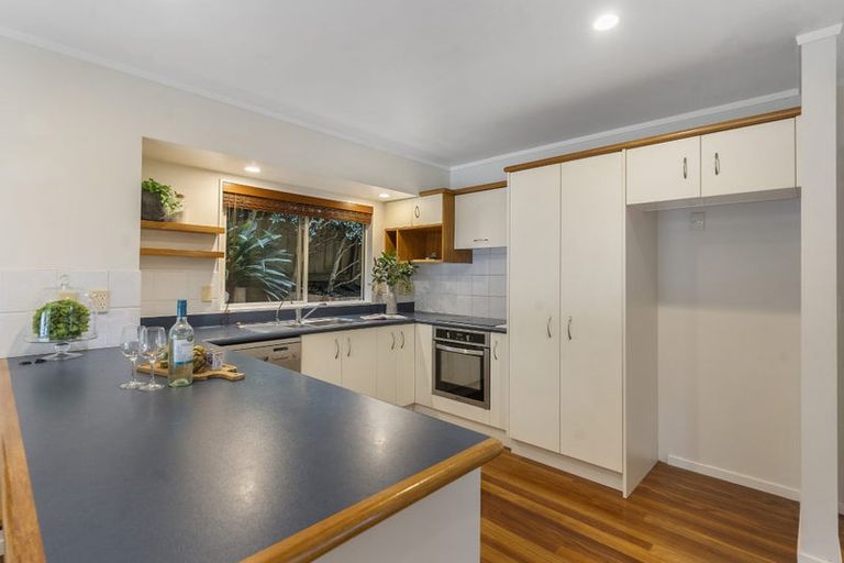 Photo of property in 4 Vida Place, Howick, Auckland, 2014