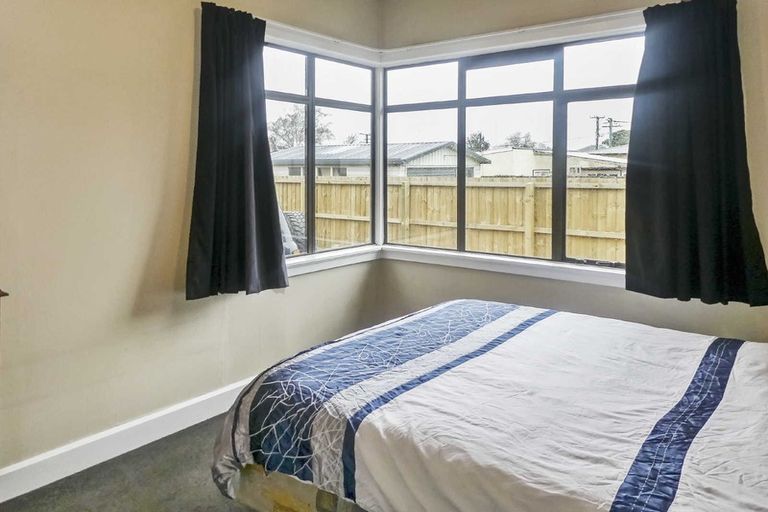 Photo of property in 28 Somerset Crescent, Spreydon, Christchurch, 8024