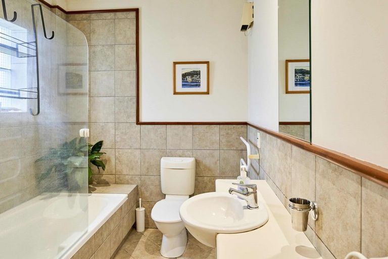 Photo of property in 10/37u Majoribanks Street, Mount Victoria, Wellington, 6011