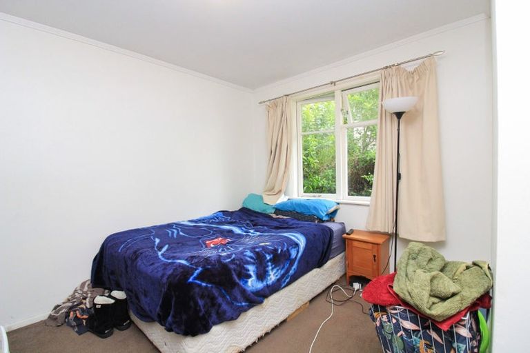 Photo of property in 28 Arapiko Street, Johnsonville, Wellington, 6037