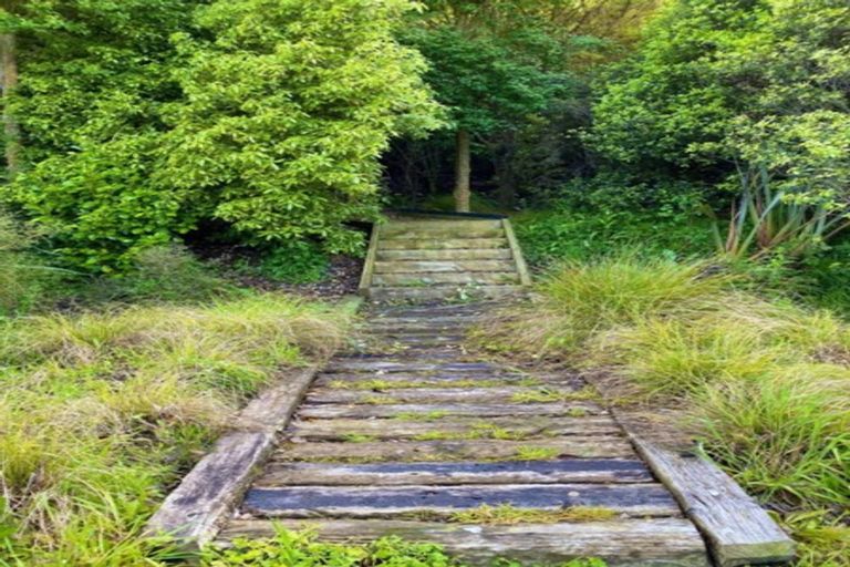 Photo of property in 63 Hartwell Drive, Kelvin Grove, Palmerston North, 4470