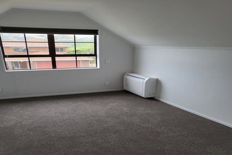 Photo of property in 30 Satara Crescent, Khandallah, Wellington, 6035