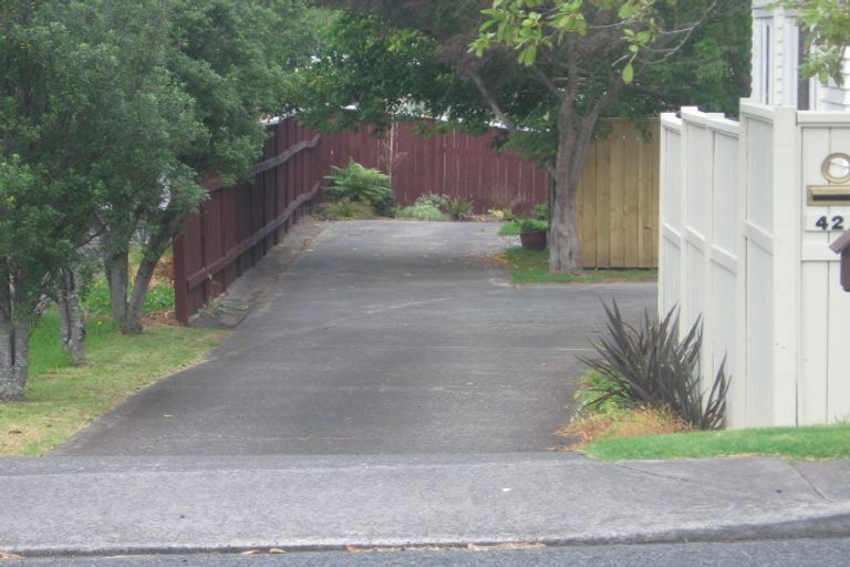 Photo of property in 1/42 Nile Road, Milford, Auckland, 0620