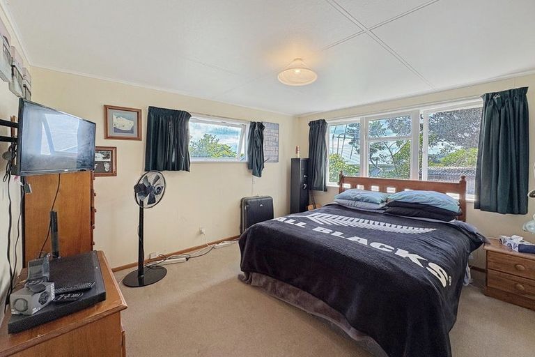 Photo of property in 140 Cornfoot Street, Castlecliff, Whanganui, 4501