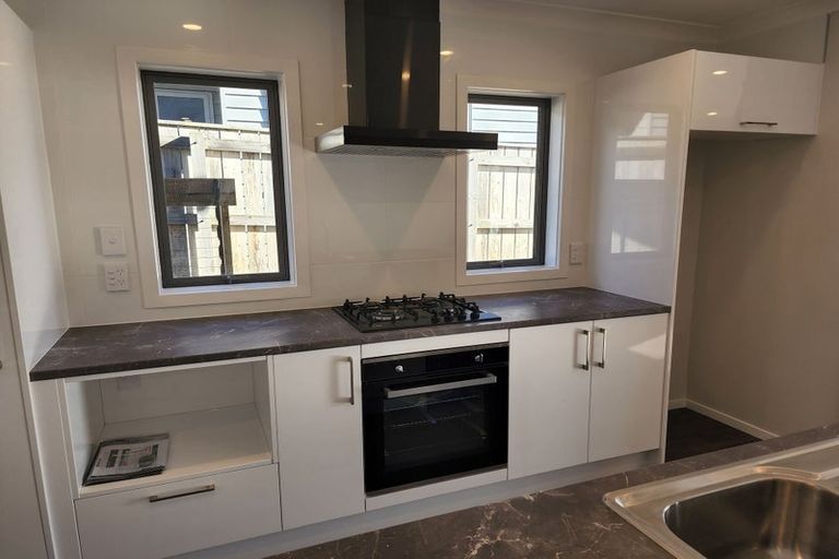 Photo of property in 84 Endeavour Drive, Whitby, Porirua, 5024