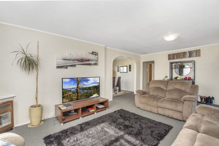 Photo of property in 36 Grange Avenue, Nawton, Hamilton, 3200