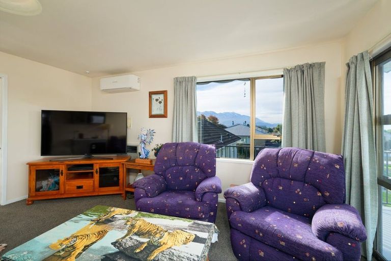 Photo of property in 73 Churchill Street, Kaikoura, 7300