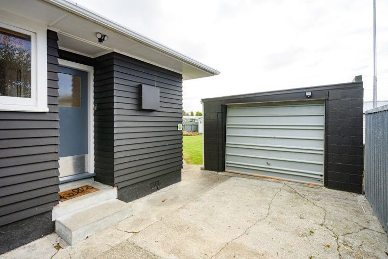 Photo of property in 19 Sefton Avenue, Highbury, Palmerston North, 4412
