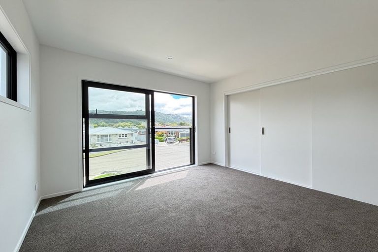 Photo of property in 16a Joseph Grove, Elderslea, Upper Hutt, 5018