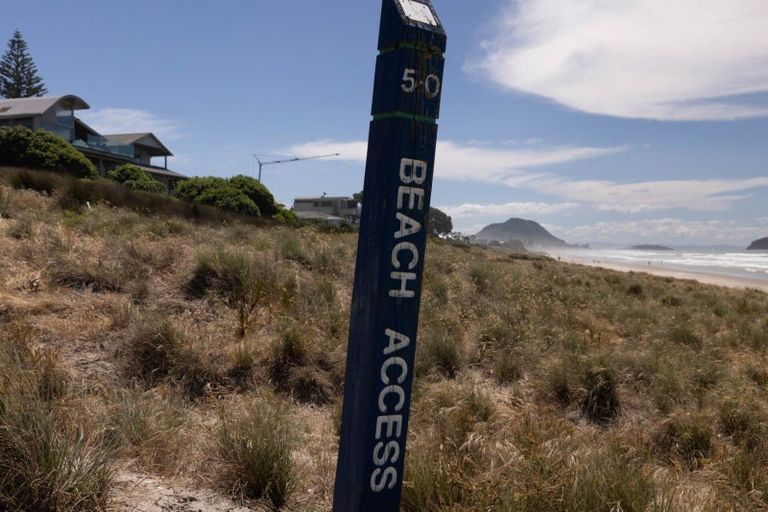Photo of property in 153 Oceanbeach Road, Mount Maunganui, 3116