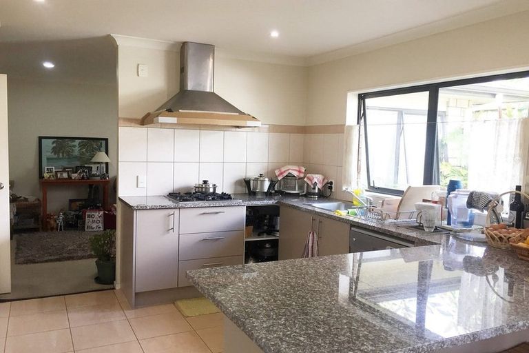 Photo of property in 21 Innisowen Place, Flat Bush, Auckland, 2019