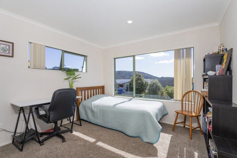 Photo of property in 8 Landel Place, Whitianga, 3510