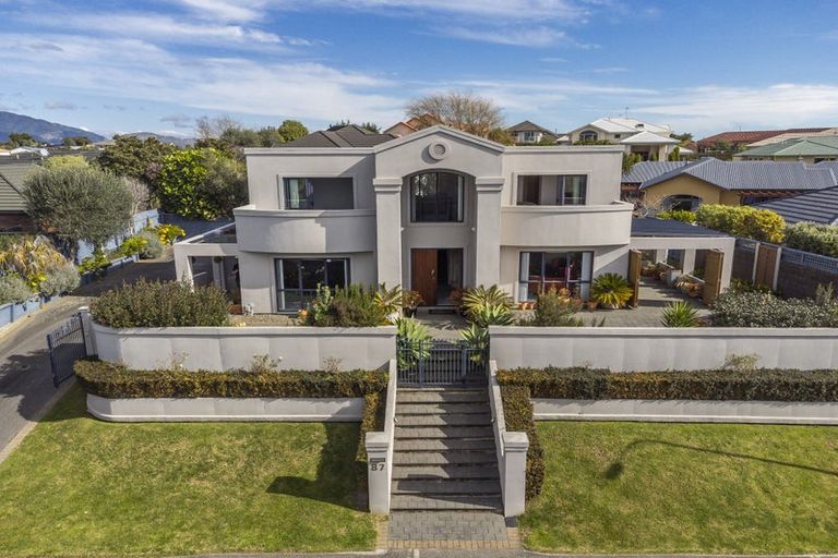 Photo of property in 87 Milne Drive, Paraparaumu, 5032