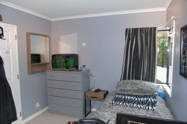 Photo of property in 26 Ramphal Terrace, Khandallah, Wellington, 6035