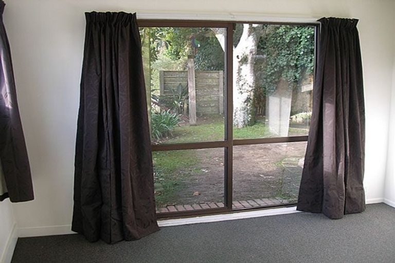 Photo of property in 2/1 Cecil Road, Wadestown, Wellington, 6012