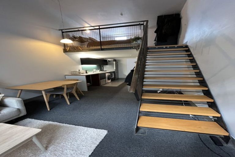 Photo of property in Urbane Apartments, 40/29 Webb Street, Mount Cook, Wellington, 6011