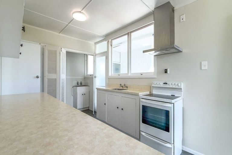 Photo of property in 6 Reid Drive, Putaruru, 3411