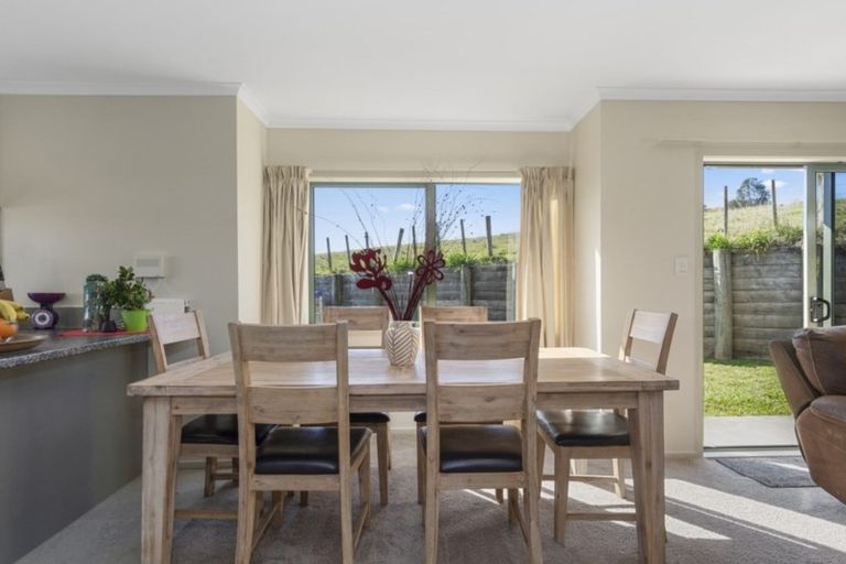 Photo of property in 8 Mynah Place, Welcome Bay, Tauranga, 3112