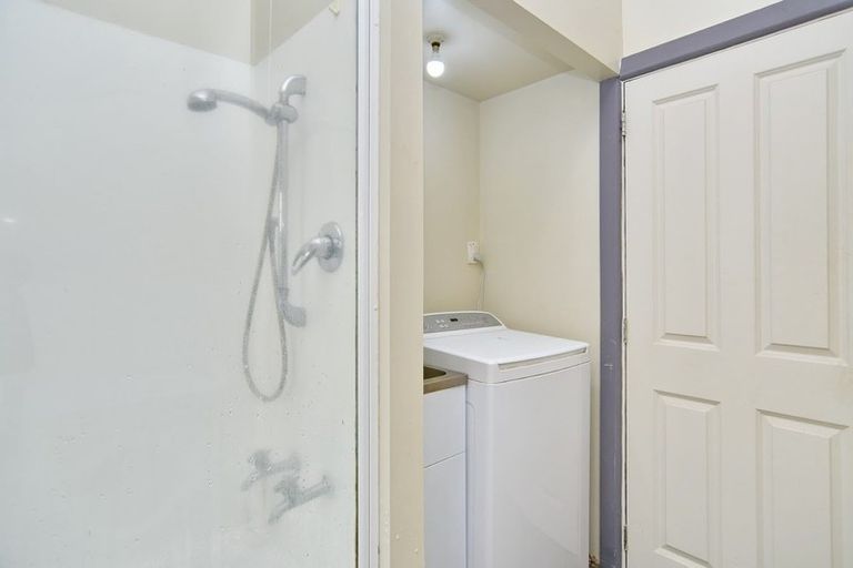 Photo of property in 137 Geraldine Street, Edgeware, Christchurch, 8013